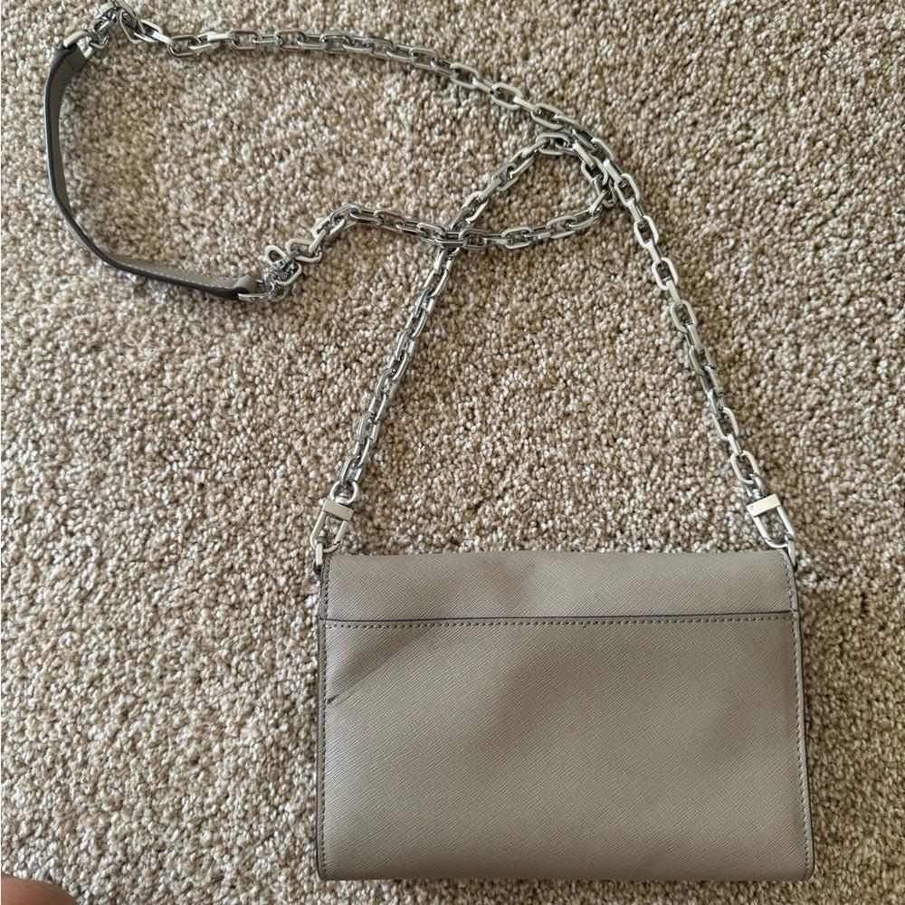Tory Burch Chain Wallet - Picture 2 of 4